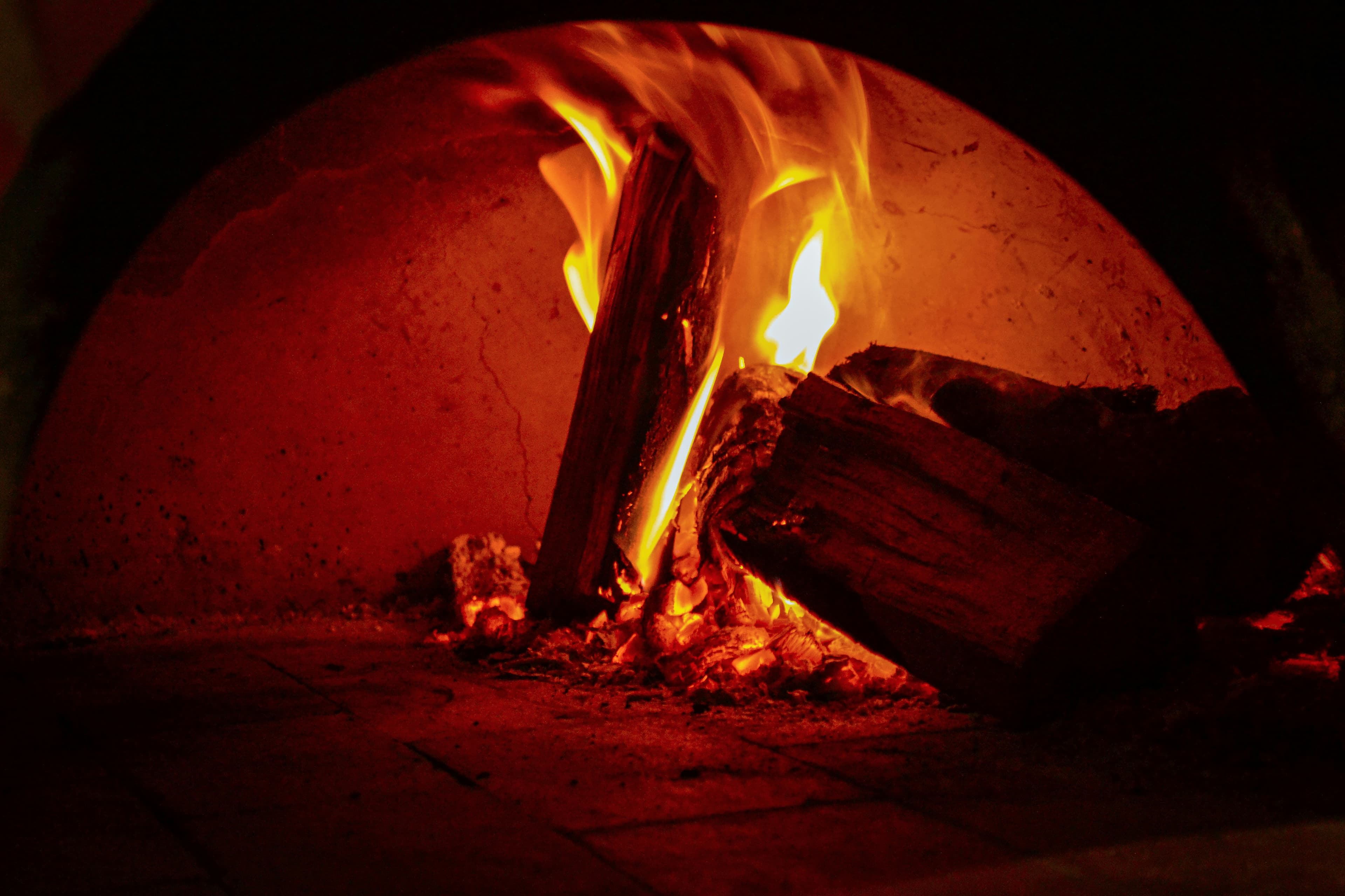 Wood fired pizza and fresh food from the farm at Mohaka River Farm
